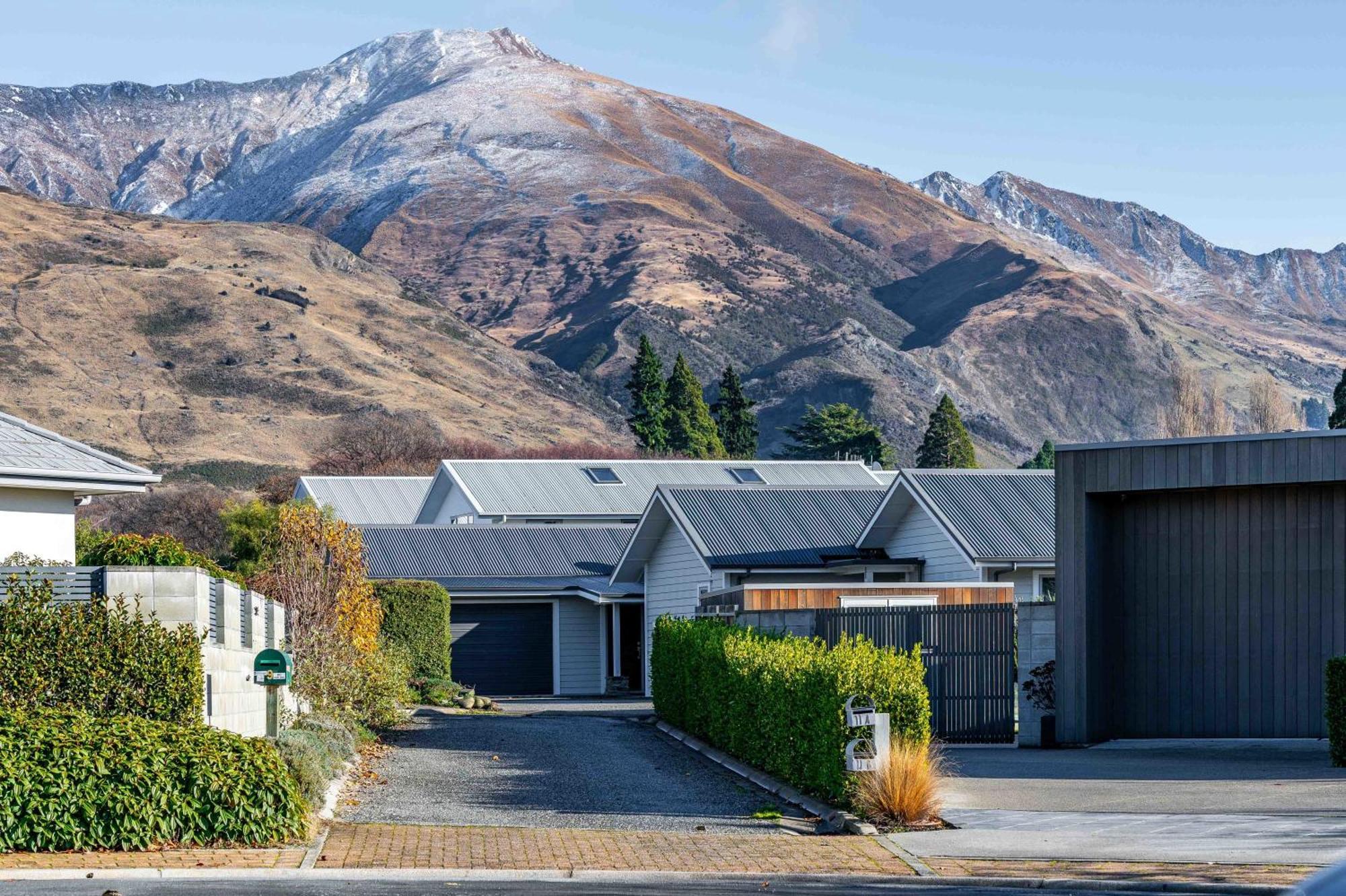 Roy'S Bay Luxury Accommodation Wanaka Exterior foto